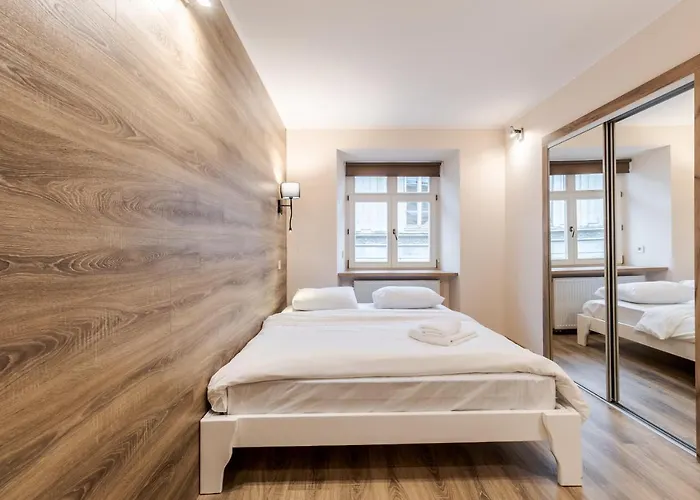 Staroevreyska Timber Apartment